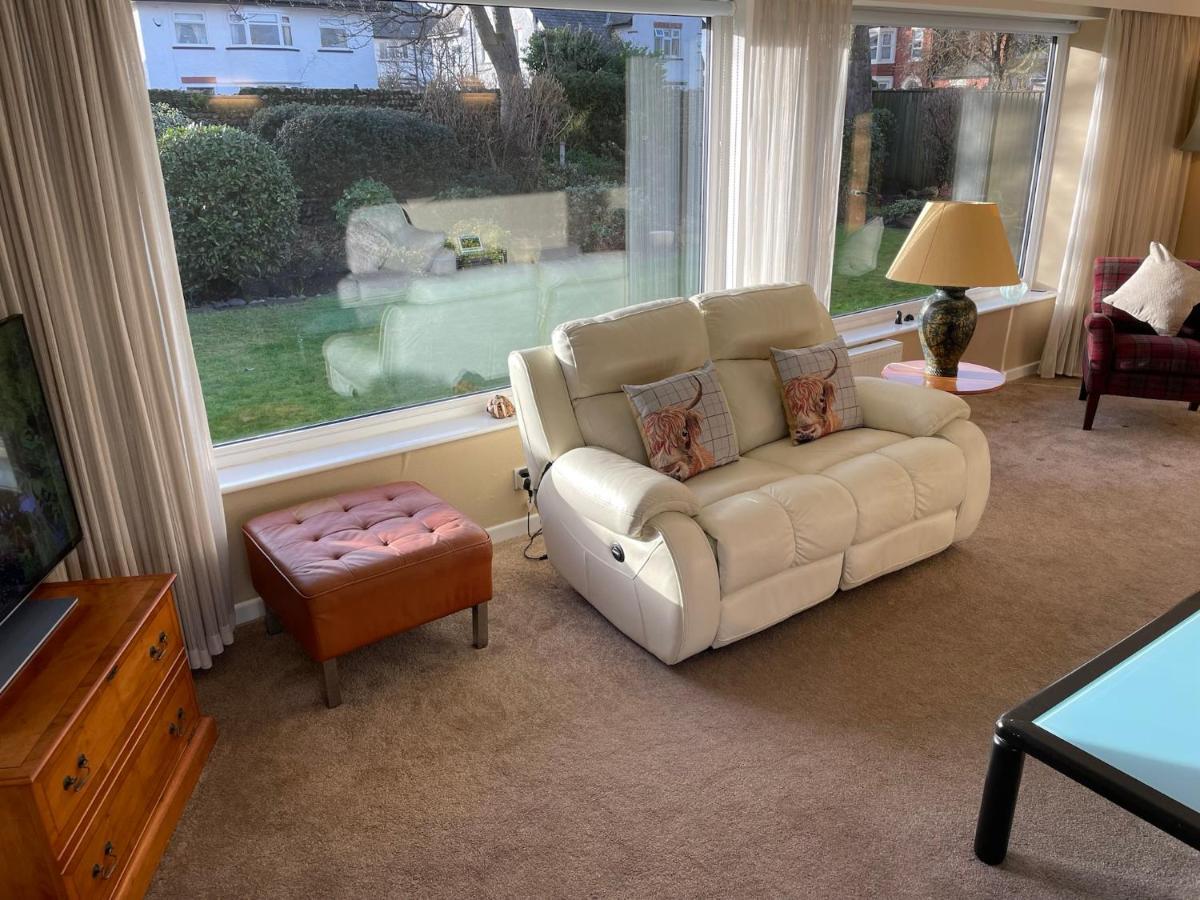 'Sounion' - Fabulous, Spacious Modern House With Large Private Garden In Leafy Lytham Lytham St Annes Bagian luar foto