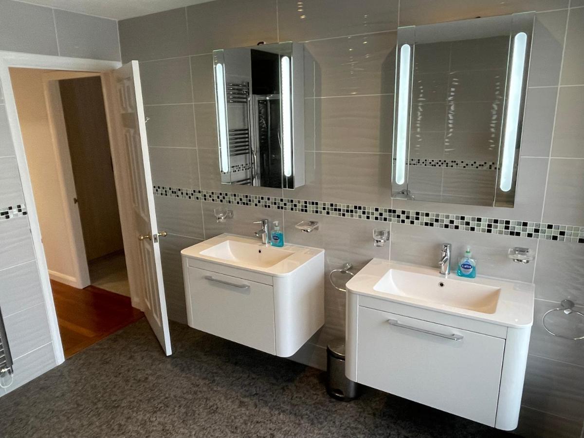 'Sounion' - Fabulous, Spacious Modern House With Large Private Garden In Leafy Lytham Lytham St Annes Bagian luar foto
