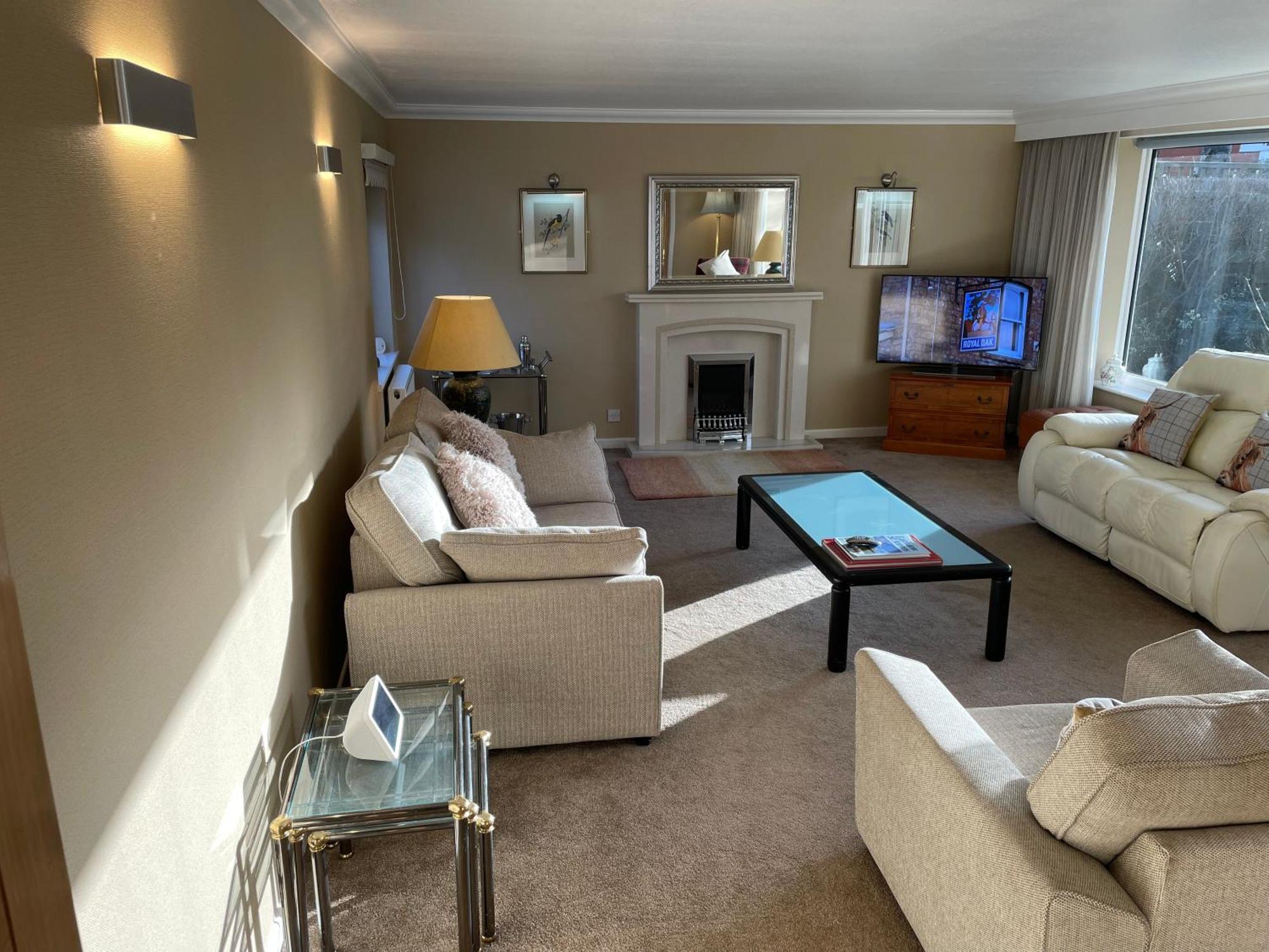 'Sounion' - Fabulous, Spacious Modern House With Large Private Garden In Leafy Lytham Lytham St Annes Bagian luar foto