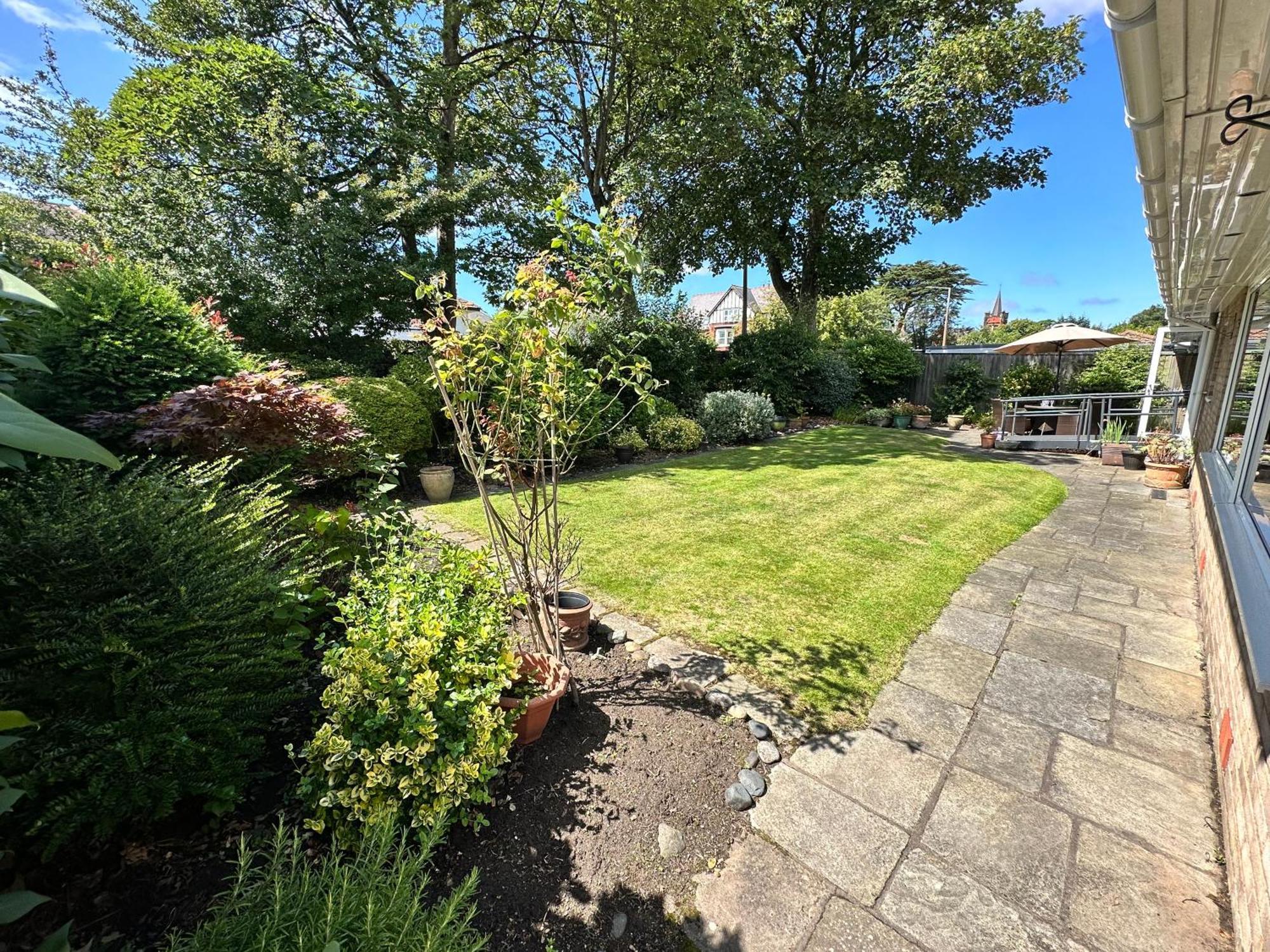 'Sounion' - Fabulous, Spacious Modern House With Large Private Garden In Leafy Lytham Lytham St Annes Bagian luar foto